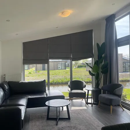 Chalet Modern Light 15km From Alkmaar